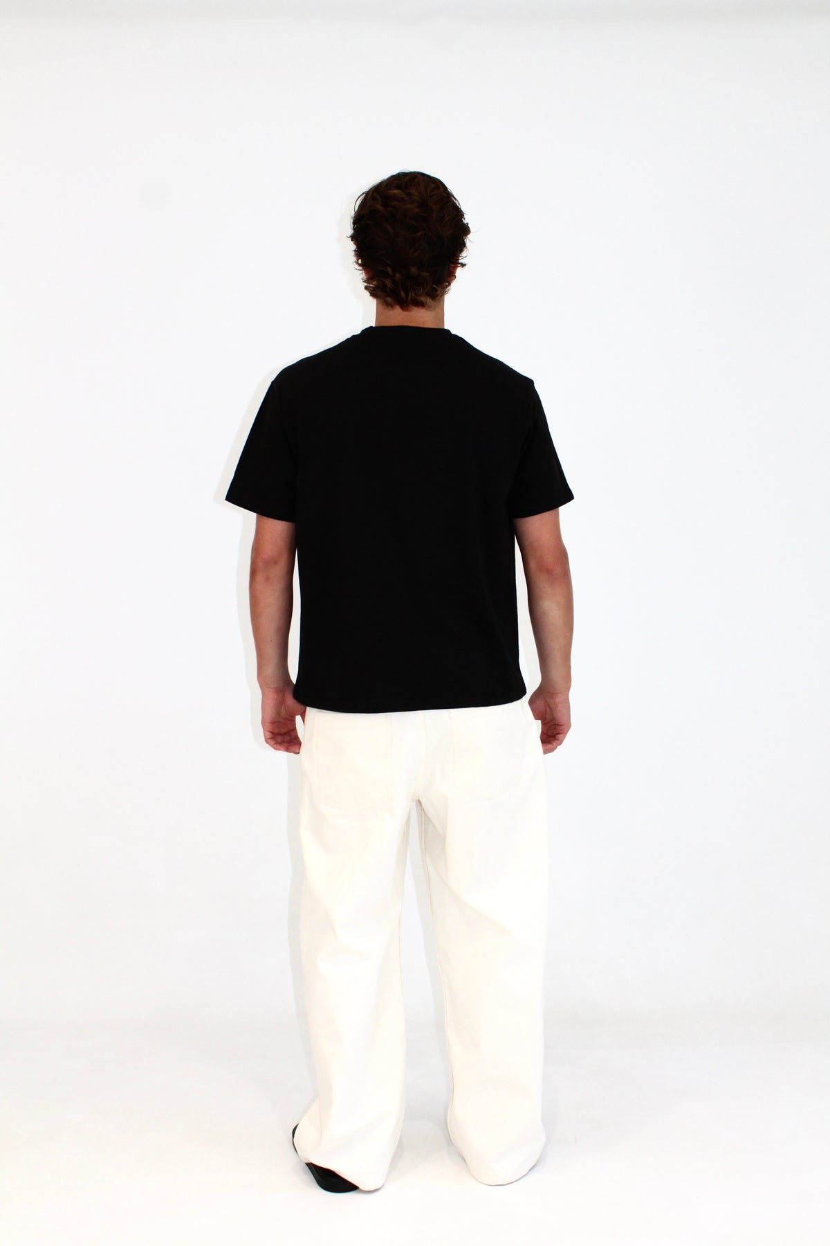 Black linen T-shirt
